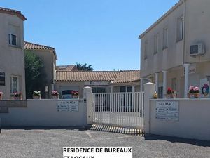 SS FRAIS AG BUREAU 32 M2 620 EUROS HT/TCHC (climatisation fibre ) 1 PLACE DE PARKING LATTE