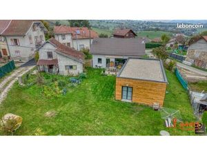 Propriété 4 pièces 147 m²