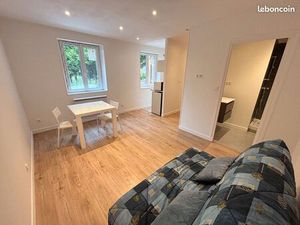 Studio 1 pièce 21 m²