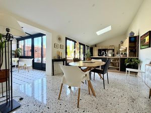 Maison de caractère de qualité à La rochelle