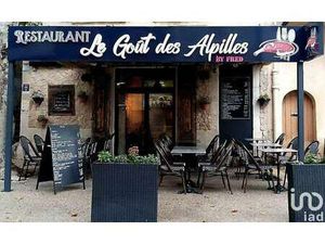 Vente Bureaux et commerces à Eyguières (13430) : à vendre / 500m² Eyguières