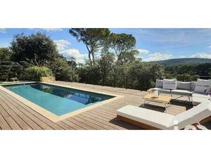 Maison avec piscine et terrasse Flassans-sur-Issole (83)