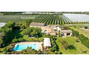 Propriété avec piscine Lagnes (84)