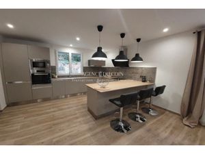 Vente maison 4 pièces 163 m² à Le Thoronet (83340)  540 000 €