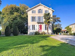 Ensemble immobilier Coup de Coeur à Coulon  au cœur du marais poitevin