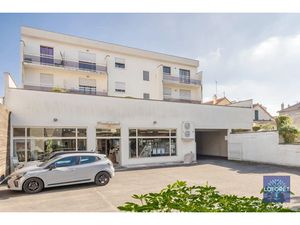 Vente appartement 2 pièces 58 m² à Les Pavillons-sous-Bois (93320)  179 000 €