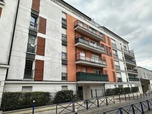 Vente appartement 2 pièces 44 m² à Drancy (93700)  187 000 €