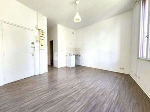 Location Appartement 2 pièces à Elbeuf (76500) : à louer 2 pièces / 35m² Elbeuf