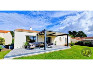 Vente maison 6 pièces 141 m² Cugand-la-Bernardière (85610)