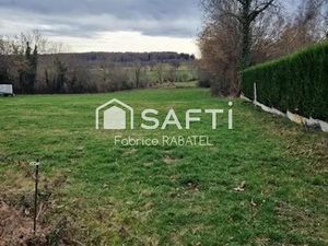 Vente terrain 30085 m² à Bromont-Lamothe (63230)  35 500 €