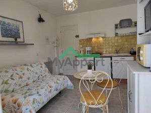 Location meublée appartement 1 pièce 18 m² à Saint-Andiol (13670)  625 €