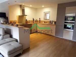 Location meublée appartement 4 pièces 96 m² à Angouleme (16000)  700 €