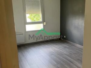 Location meublée appartement 3 pièces 66 m² à Collemiers (89100)  750 €