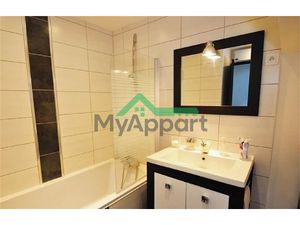Location meublée appartement 4 pièces 77 m² à Jonage (69330)  700 €
