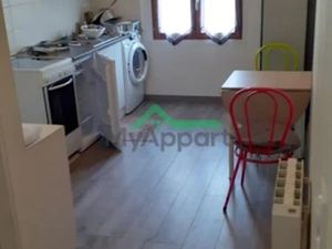 Location meublée appartement 1 pièce 20 m² à Challex (01630)  850 €
