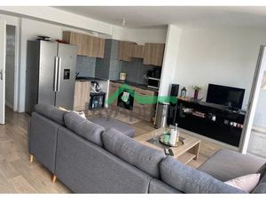 Location meublée appartement 3 pièces 62 m² à Drancy (93700)  870 €