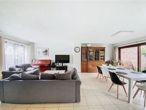 Location meublée appartement 4 pièces 80 m² à Allinges (74200)  950 €