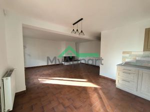 Location meublée appartement 4 pièces 92 m² à Cahors (46000)  950 €