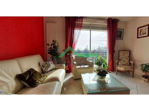 Location meublée appartement 3 pièces 76 m² à Champigny-sur-Marne (94500)  1 000 €