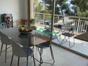 Location meublée appartement 4 pièces 68 m² à Cagnes-sur-Mer (06800)  1 040 €