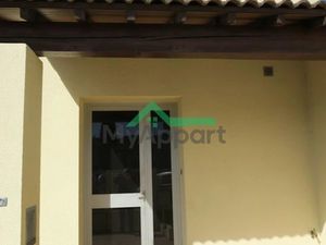 Location meublée appartement 120 m² à Chateaurenard (13160)  1 100 €