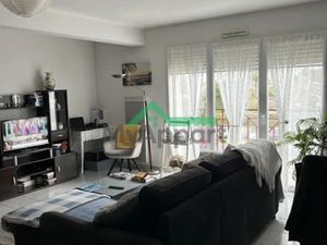 Location meublée appartement 3 pièces 88 m² à Gujan-Mestras (33470)  1 090 €