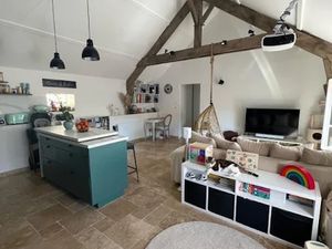 Location meublée appartement 3 pièces 70 m² à Eve (60330)  1 100 €