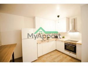 Location meublée appartement 5 pièces 78 m² à Orly (94310)  1 500 €