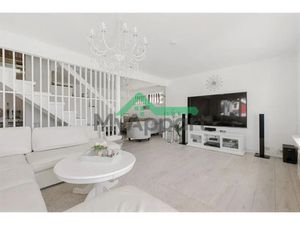 Location meublée appartement 5 pièces 130 m² à Piscop (95350)  1 430 €