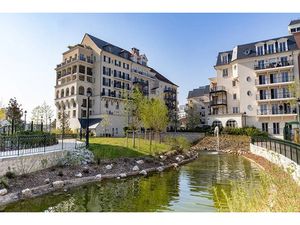 Location meublée appartement 2 pièces 45 m² à Puteaux (92800)  1 600 €