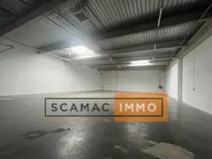 Local d'activités de 568m²