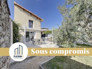 Maison en pierre de 105m2 à Mauves