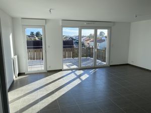 A louer très beau appartement 85 m2 1080 EUR haut de gamme  Be
