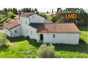 Villa 3 chambres  terrasse  jardin  garage