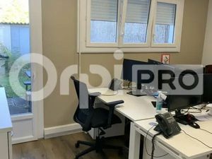 LOCAL PROFESSIONNEL A LOUER