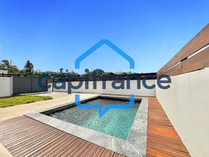 House for sale SAINT PIERRE 4 pièce(s) 101m2 379 000€