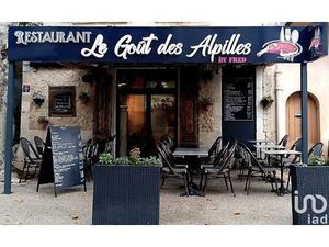 Vente commerce 500 m² Eyguières (13430)