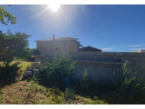 House for sale ALIXAN 7 pièce(s) 400m2 420 000€