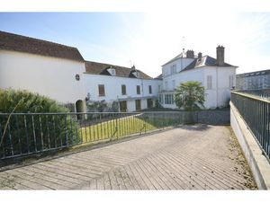 House for sale CHATEAU THIERRY 17 pièce(s) 400m2 450 000€