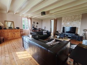 House for sale PISSOTTE 6 pièce(s) 155m2 258 000€