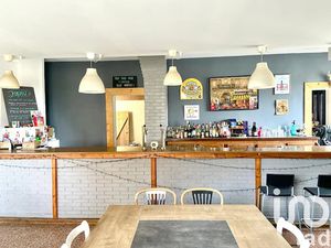 Vente maison 10 pièces 300 m² à Bernes (80240)  199 000 €