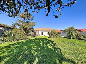 Vente maison 5 pièces 121m2 Saint-Xandre 17138 - 415900 € - Surface Privée