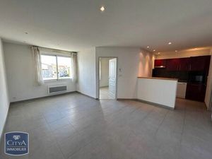Location appartement 2 pièces 58m2 Royan 17200 - 800 € - Surface Privée
