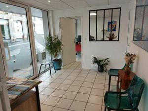 Location Local commercial 65m² NANTES 44000