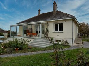 Vente maison 11 pièces 74 m² Luçay-le-Mâle (36360)