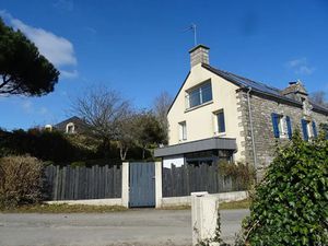 Vente maison 6 pièces 230 m² à Saint-Nolff (56250)  530 350 €