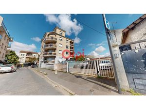 Vente appartement 1 pièce 27 m² à Bobigny (93000)  125 000 €