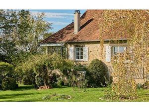 Maison Vigneronne À Voiteur