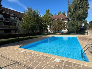 INVESTISSEMENT- T3 de 60 17 m² avec grande terrasse – Résidence avec piscine – Vendu loué