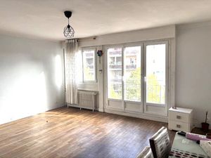 Vente appartement 68 m² à Pantin (93500)  269 000 €